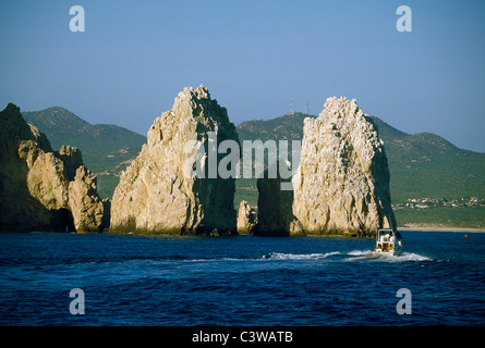 LANDS END ROCK FORMATION AU LARGE DE LA POINTE SUD DE Cabo San Lucas / Mexique Banque D'Images