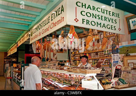 France St Jean de Luz Cote Basque Market Boucher Banque D'Images