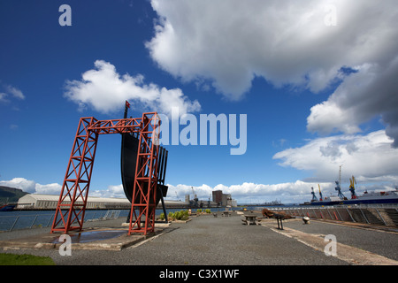 Réplique de proue du Titanic sculpture à thompsons graving dock trimestre titanic Belfast Queens island Banque D'Images