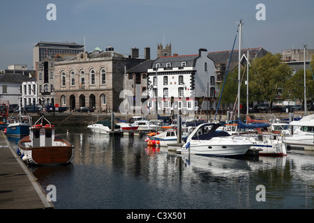 Le Barbican, le quartier historique du vieux port, sur la côte sud de ville de Plymouth Banque D'Images