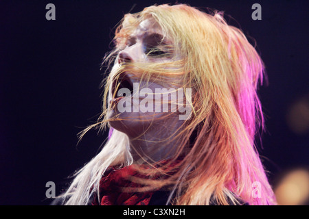 Paramore Hayley Williams chanteuse live au Download Festival. Banque D'Images