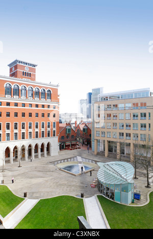 Trois et deux Brindley Place, Brimingham, West Midlands. Banque D'Images