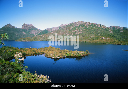 Cradle Mountain National Park avec Dove Lake en automne, Tasmanie, Australie Banque D'Images