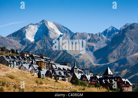 L'Espagne, l'Europe, de l'Aragon, Huesca, Pyrénées, El Formigal, sports d'hiver place Banque D'Images