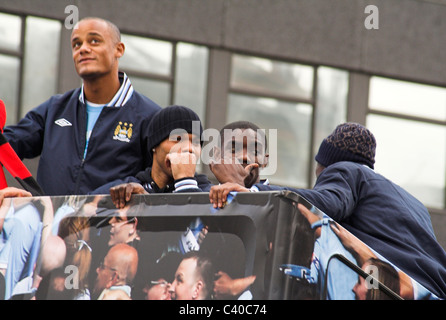 Parade de la coupe de Manchester City tour bus et les joueurs, 2011 Banque D'Images