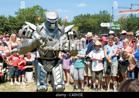 Robot titan metal Cyberstein acteur divertissement divertissement Banque D'Images