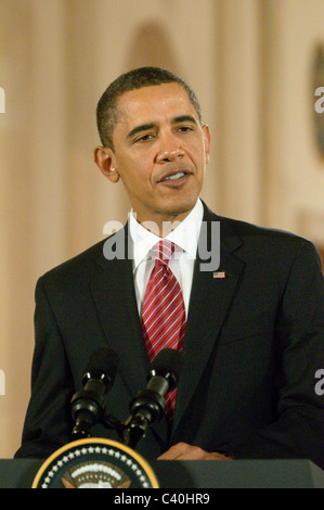 Le président des États-Unis, Barack Obama, participe à une conférence de presse conjointe avec le Premier Ministre indien Manmohan Singh à l'Est Prix Banque D'Images