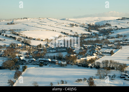 Village de Rainow en hiver, parc national de Peak District, Cheshire, England, UK Banque D'Images