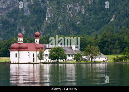 Church, St. Bartholoma, lac, Konigssee, Bavary, Upper Bavaria, Germany, Europe Banque D'Images