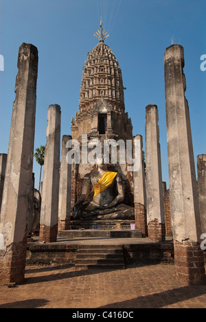 Wat Phra Si Rattana Mahathat Chaliang. Si Satchanalai. Parc historique. Sukhothai. La Thaïlande. Banque D'Images