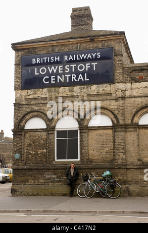 La gare centrale de Lowestoft, Suffolk, Angleterre. Banque D'Images