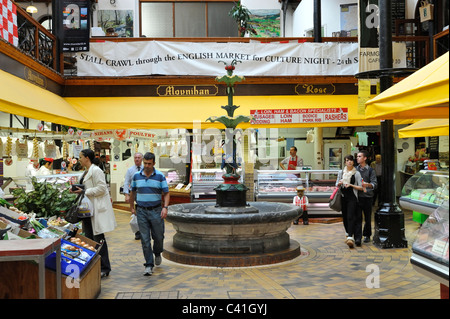 Le marché anglais dans la ville de Cork en Irlande. Banque D'Images