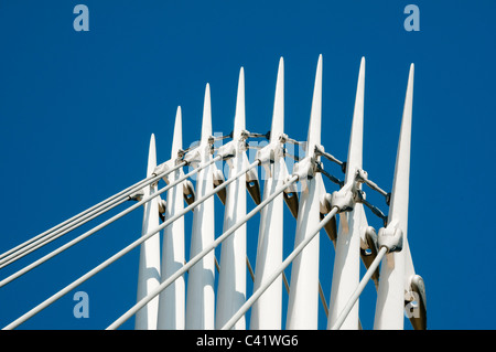 Détail de la passerelle sur la balançoire MediaCityUK Manchester Ship Canal à Salford Quays, Manchester, Angleterre, RU Banque D'Images