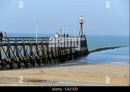 Jetée de Courseulles-sur-Mer, Calvados, Normandie, France Banque D'Images