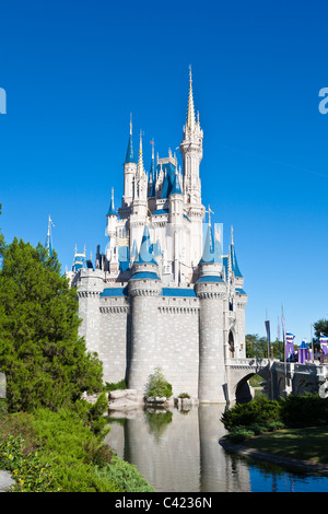 Le Château de Cendrillon du Magic Kingdom de Disney World, à Kissimmee, Floride Banque D'Images