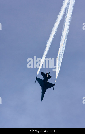 F-16 jet RNLAF à RAF Leuchars Airshow 2009, Fife, Scotland Banque D'Images