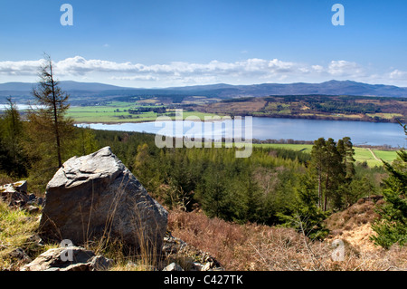 Vue panoramique sur le Kyle of Sutherland, pris près de Bonar Bridge, en Écosse, le journée ensoleillée Banque D'Images