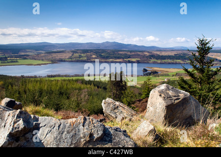 Vue panoramique sur le Kyle of Sutherland, pris près de Bonar Bridge, en Écosse, le journée ensoleillée Banque D'Images