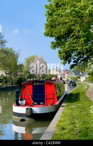 Scène sur le bateau du canal Kennet and Avon Canal prises à Bradford on Avon, Wiltshire, England, UK Banque D'Images