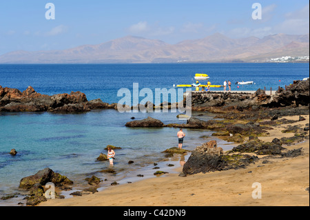 Beach Cove et de Playa, Chica, La vieille ville de Puerto del Carmen, Lanzarote - Canaries Banque D'Images