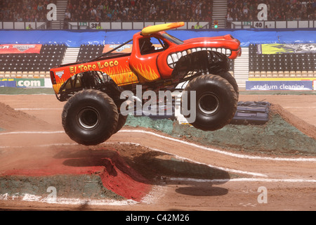 Monster Trucks au Derby Pride Park Banque D'Images