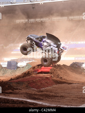 Monster Trucks au Derby Pride Park Banque D'Images