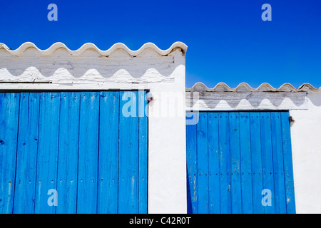 Îles Baléares architecture portes bleu blanc détail Îles Baléares Banque D'Images