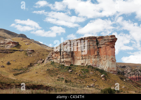 La sentry Brandwag (en anglais) Buttress, Golden Gate Highlands National Park, Free State, Afrique du Sud Banque D'Images