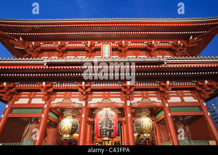 L'Asie, Japon, Honshu, Tokyo, Asakusa, le Temple d'Asakusa Kannon, temple Sensoji, Temple, temples, lanterne, lanterne, Vision de nuit, Illu Banque D'Images