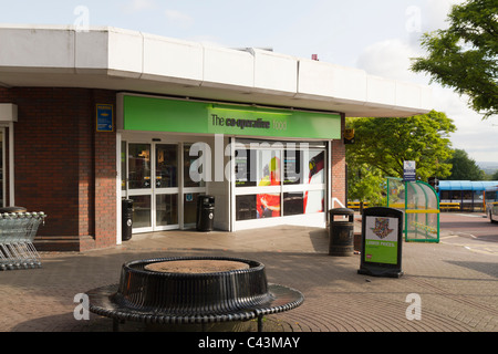 Magasin coopératif à Dudley West Midlands Banque D'Images