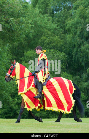 Les acteurs d'un jour de joutes Leeds Castle dans le Kent Banque D'Images