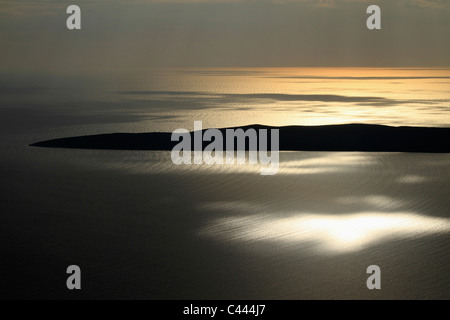 Lever du soleil sur l'Adriatique près de Unije, Croatie Banque D'Images