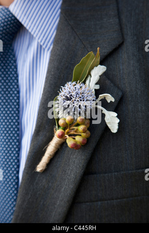 Détail d'un corsage sur le revers d'un homme Banque D'Images