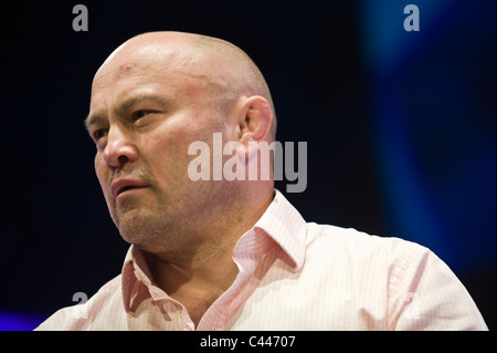 Brian Moore, écrivain et journaliste auteur ancien international de rugby Angleterre photographié à Hay Festival 2011 Banque D'Images