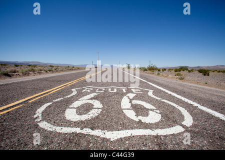 La route 66, route historique qui va de Chicago, Illinois, couvrant plus de 2 400 kilomètres, à Los Angeles, Californie. Banque D'Images