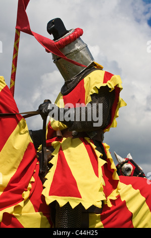 Les acteurs d'un jour de joutes Leeds Castle dans le Kent Banque D'Images