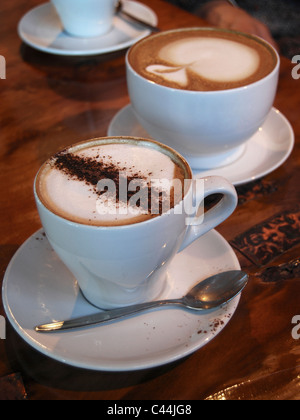 Tasse de café - Café au lait et cappuccino Banque D'Images