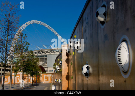 L'Europe, Royaume-Uni, Angleterre, Londres, stade de Wembley, sports, football, arena, 2010, modern, Olympique, nouveau Banque D'Images