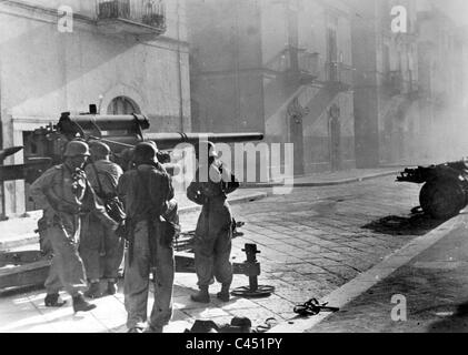 German 8.8 cm Flak canon antiaérien en Italie, 1943 Banque D'Images