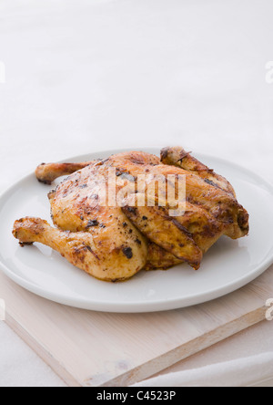 Piri-Piri poulet sur la plaque, close-up Banque D'Images