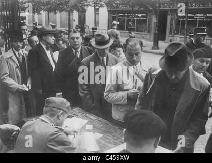 Contrôle des Juifs dans la France occupée, 1941 Banque D'Images