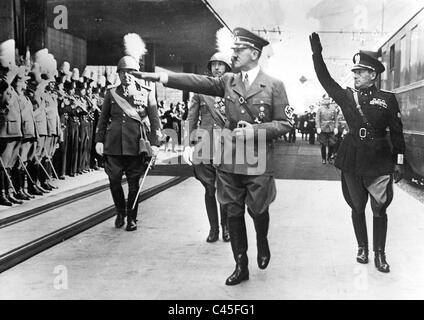 Hitler lors de sa visite en Italie Banque D'Images