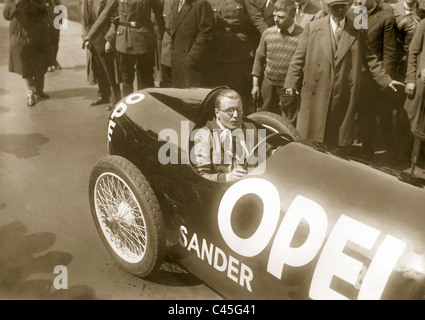 Auto Racing : Fritz von Opel dans la voiture fusée, 1928 Banque D'Images