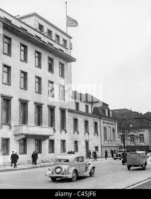 Nouvelle chancellerie du Reich à côté de l'ancien bâtiment de la rue Wilhelm Banque D'Images
