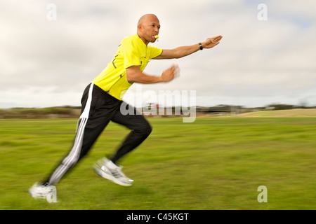 Jerome Damon, arbitre FIFA 2010, Le Cap, avril 2010. Banque D'Images