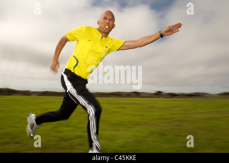 Jerome Damon, arbitre FIFA 2010, Le Cap, avril 2010. Banque D'Images