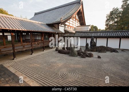 Hojo-Teien (Jardin de l'Abbé's Hall) composé de rock, de mousse et de gravier de temple Tofuku-ji, Kyoto, Japon. Banque D'Images