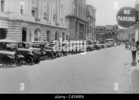 Voitures à Calcutta, 1930 Banque D'Images