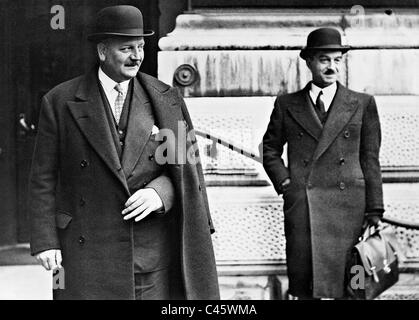 Pierre Etienne Flandin à Londres, 1936 Banque D'Images