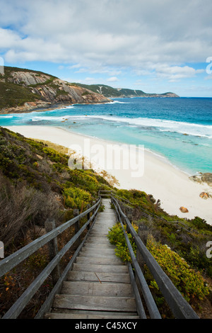 Chemin menant à la plage à fosses à saumon, Torndirrup National Park, Albany, Australie occidentale, Australie Banque D'Images